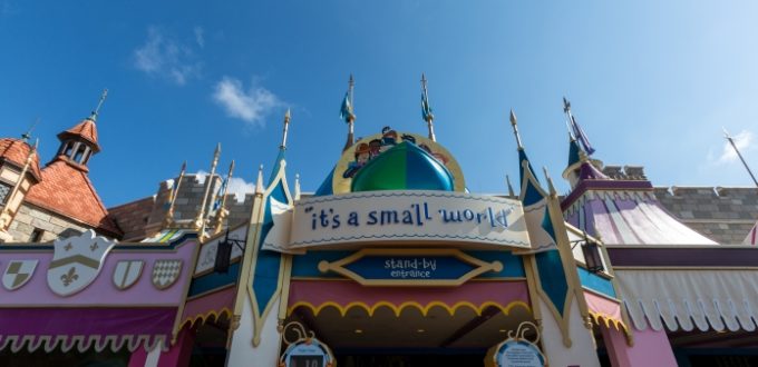 It’s a Small World, un manège à éviter si vous avez peur des esprits maléfiques