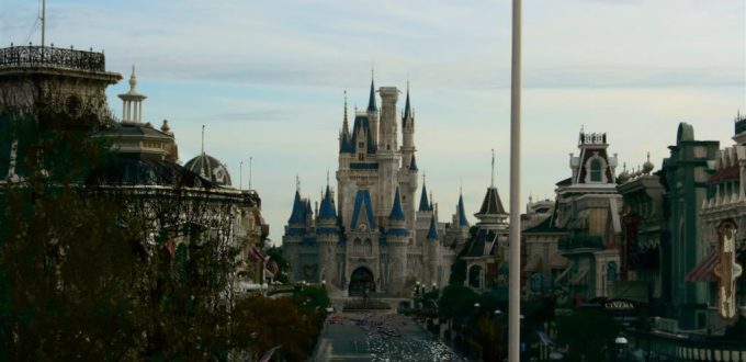 Une vision post apocalyptique de Walt Disney World