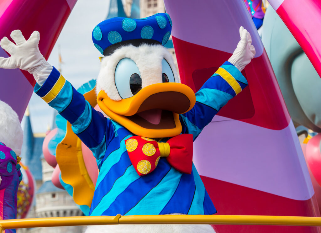 Bonne Fete Donald Duck Le Monde De Disney