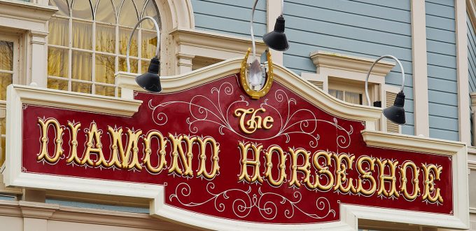 Le restaurant The Diamond Horseshoe à Walt Disney World