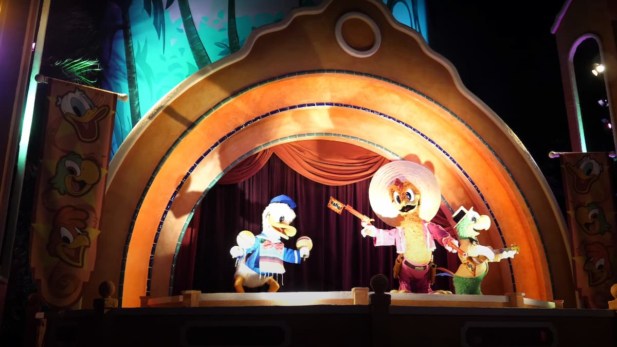 Gran Fiesta Tour Starring the Three Caballeros – Le monde de Disney