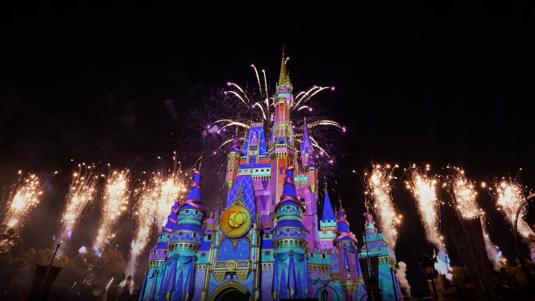 Spectacle de feux d’artifice Disney Enchantment