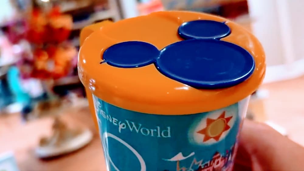 Les refillable mugs de Walt Disney World changent de look en 2022