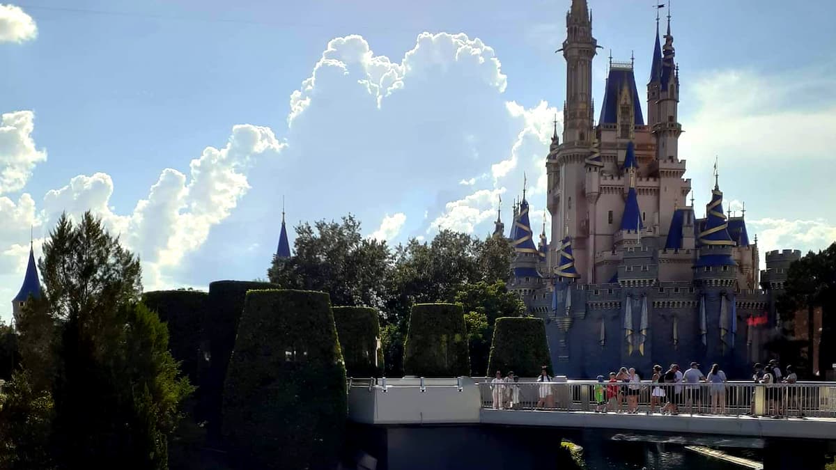 Lieu secret pour manger avec une vue sur le château de Cendrillon à Disney World