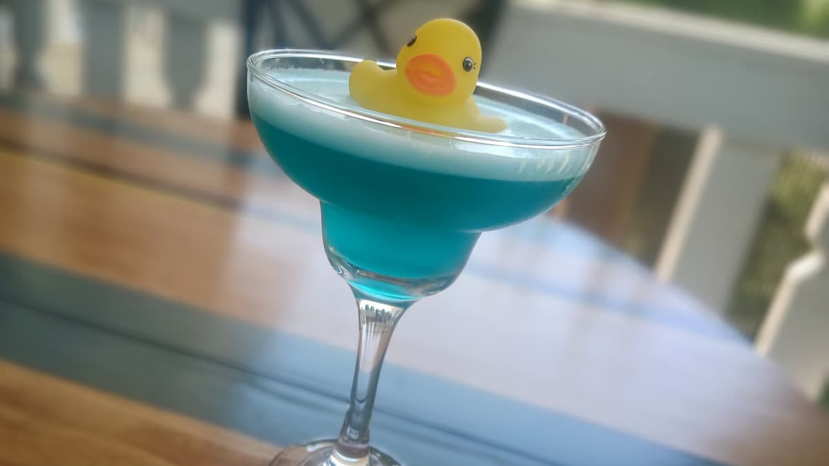 Recette du cocktail Duck Duck Razz du restaurant The Boathouse à Disney Springs