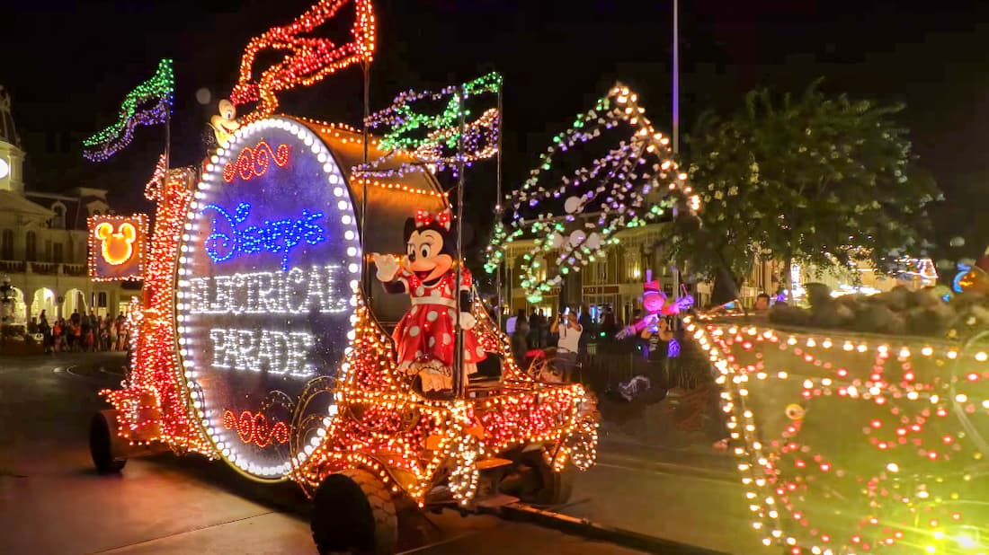 Main Street Electrical Parade